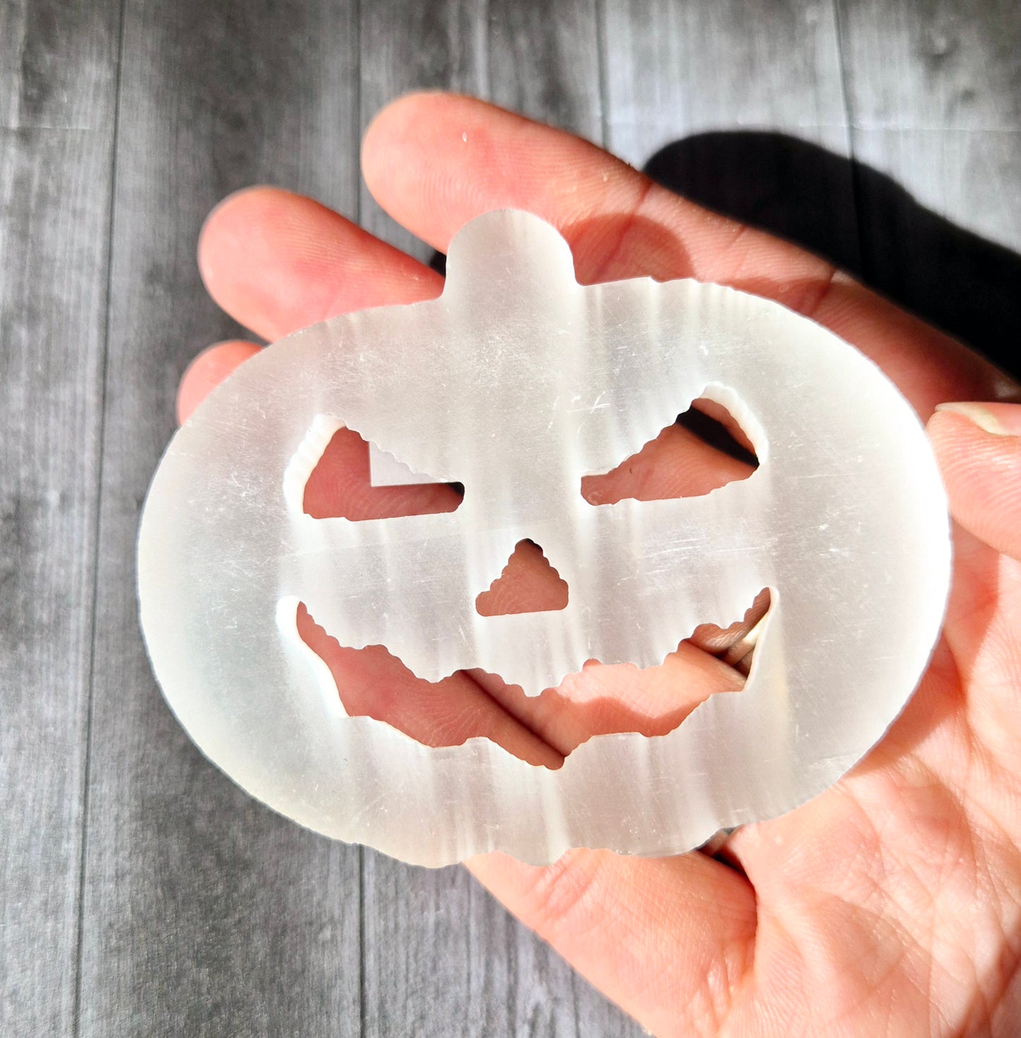 Seleniet Pompoen Carving – Halloween Crystal Magic