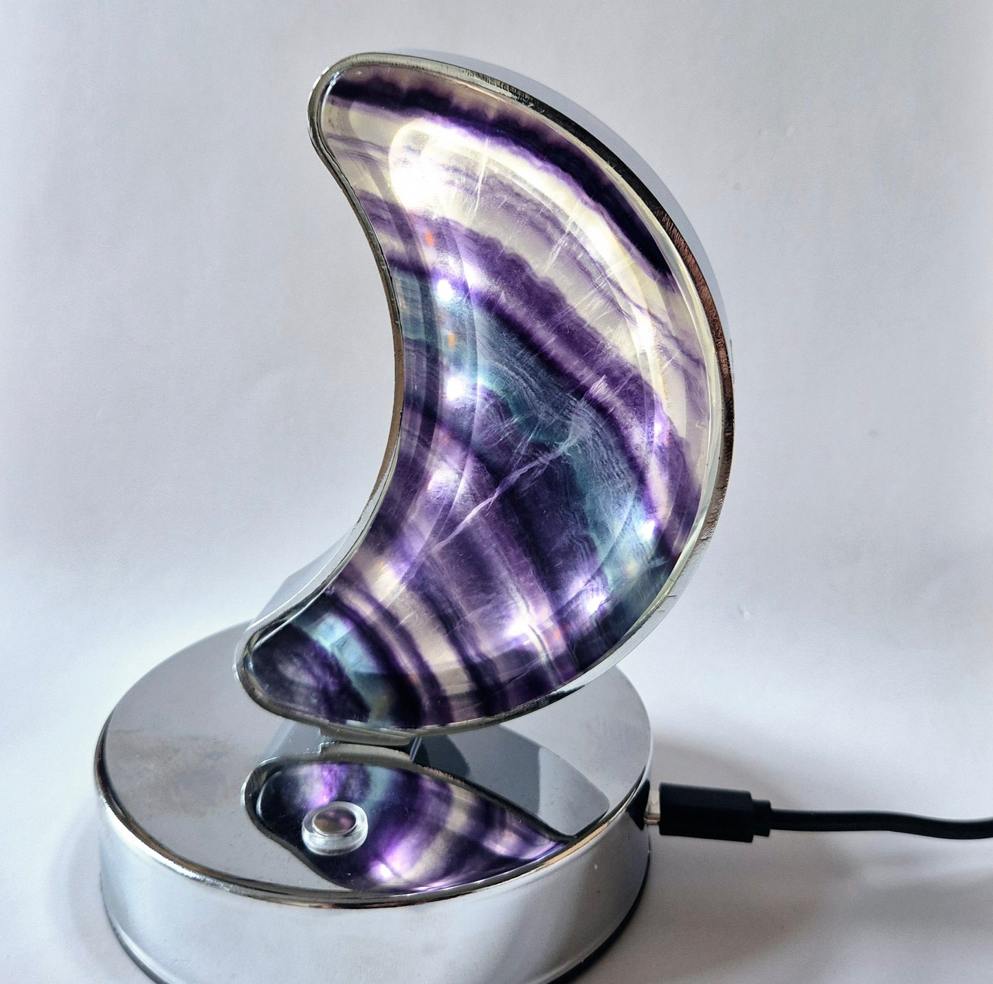 Candy Fluoriet maanlamp op zilverkleurige basis – met dimbare LED & USB-aansluiting