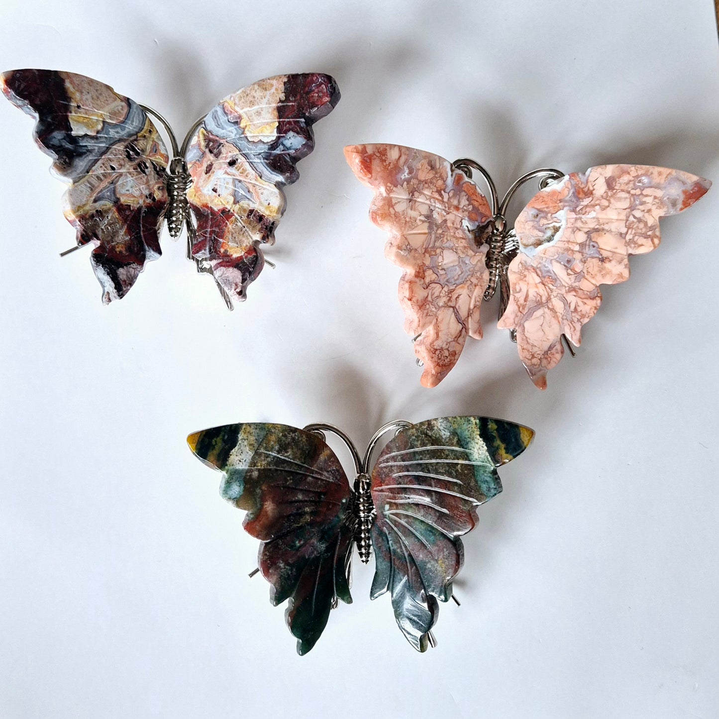 Mexican Agate Butterfly Crystal Carving Edelsteen vlinder met metalen lijfje 10cm