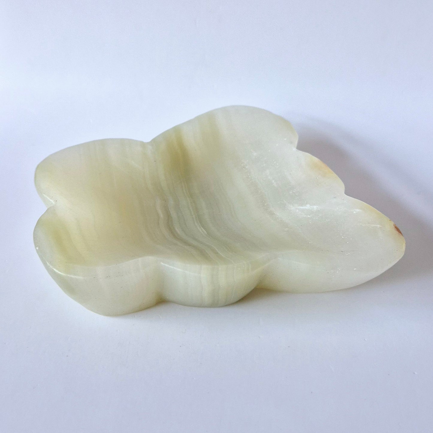 XL Afghaanse Jade Vlinder Schaal – Handgeslepen Edelsteen Decorstuk (555 g)