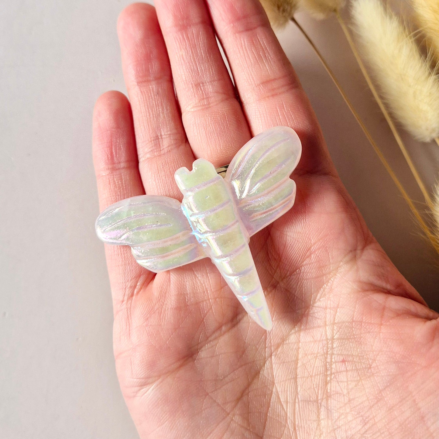 Angel Aura Libelle 5 cm – Rozenkwarts crystal carving in diverse steensoorten Edelsteen (kopie)