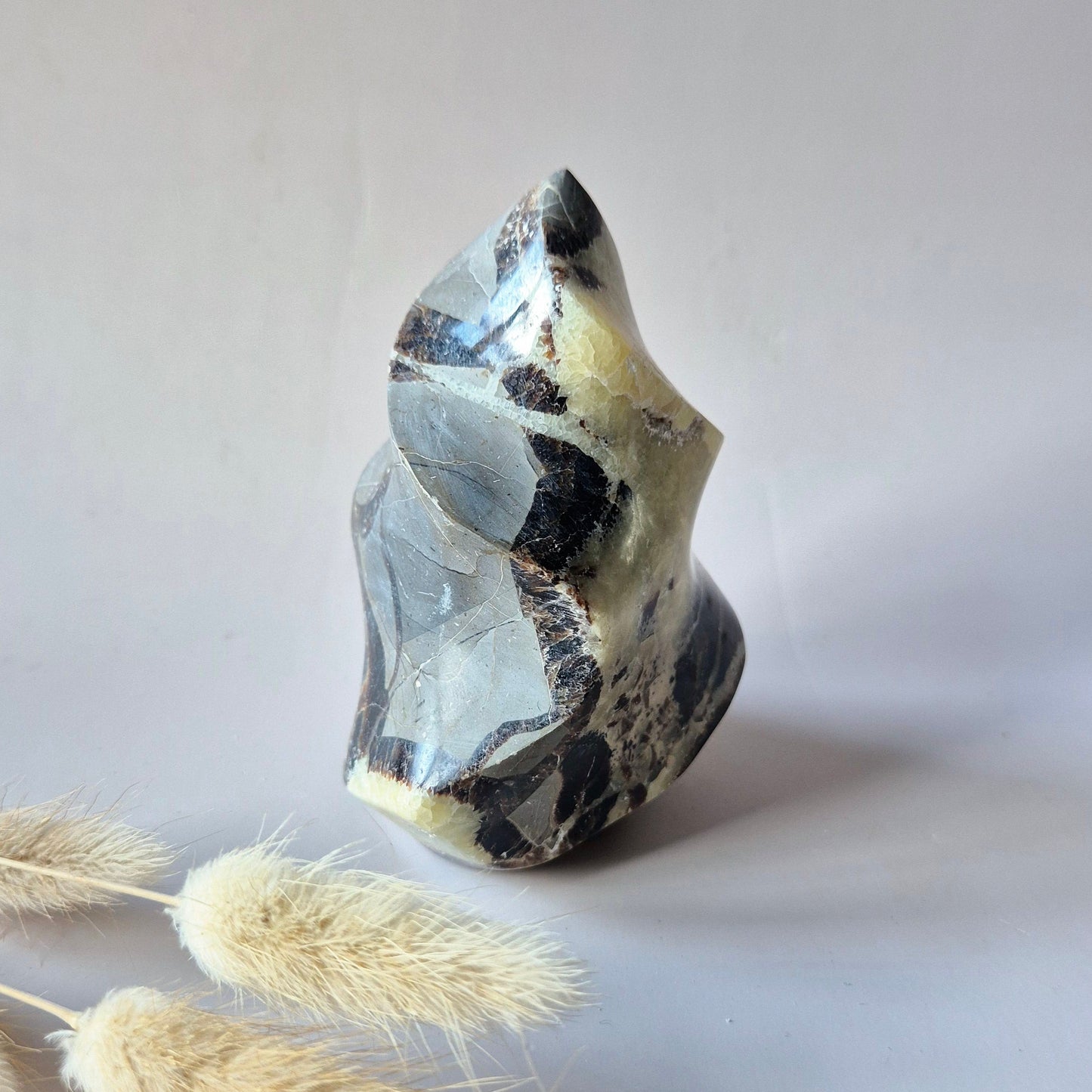 Edelstein Blauer Mondstein Flamme 7-9cm mit schönem Blitz