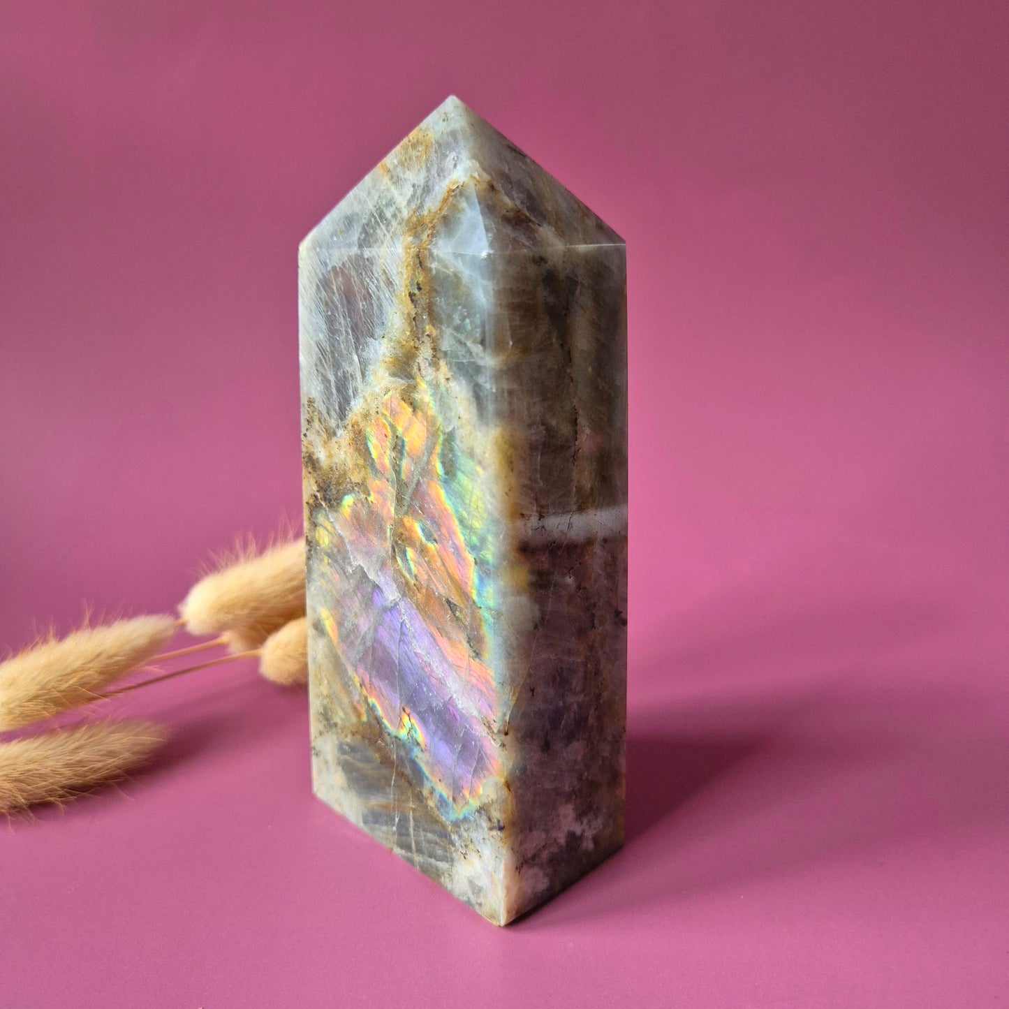 XL Edelsteen Paarse / Oranje Labradoriet Tower met Regenboog Flash – 375g