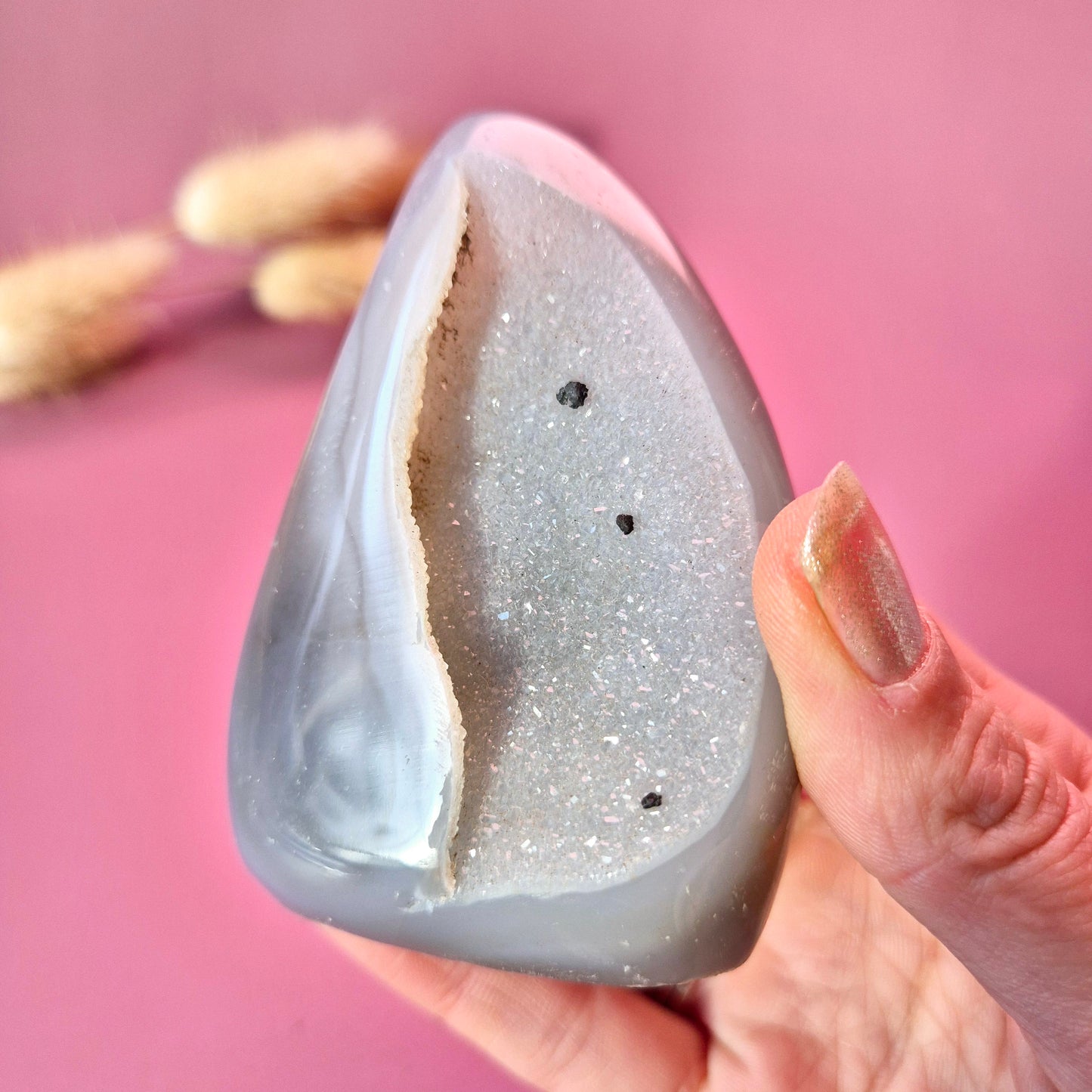 Druzy Grijze Agaat Druppelvormige Drop / Flame Staande Edelsteen Kristal - #28 190g.