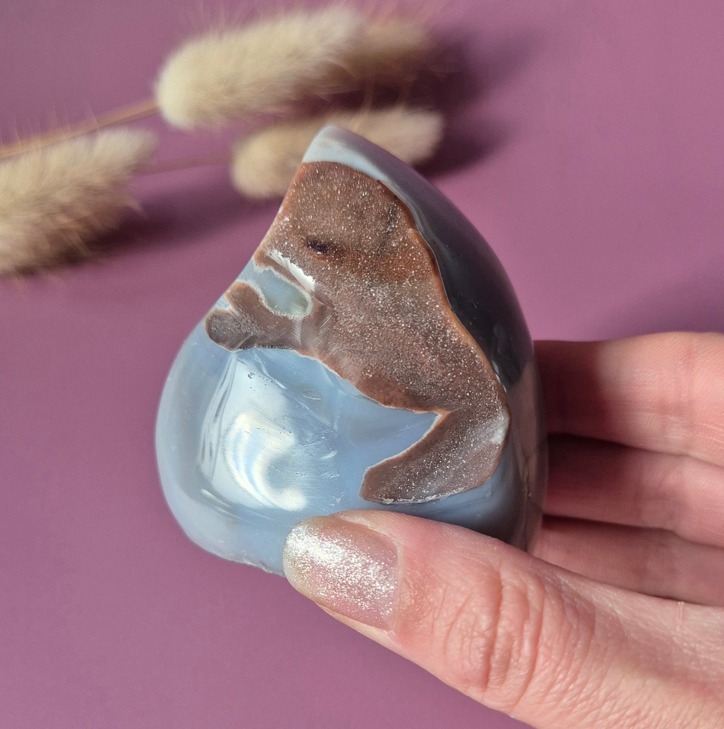 Druzy Grijze Agaat Druppelvormige Drop / Flame Staande Edelsteen Kristal - #40 180g.