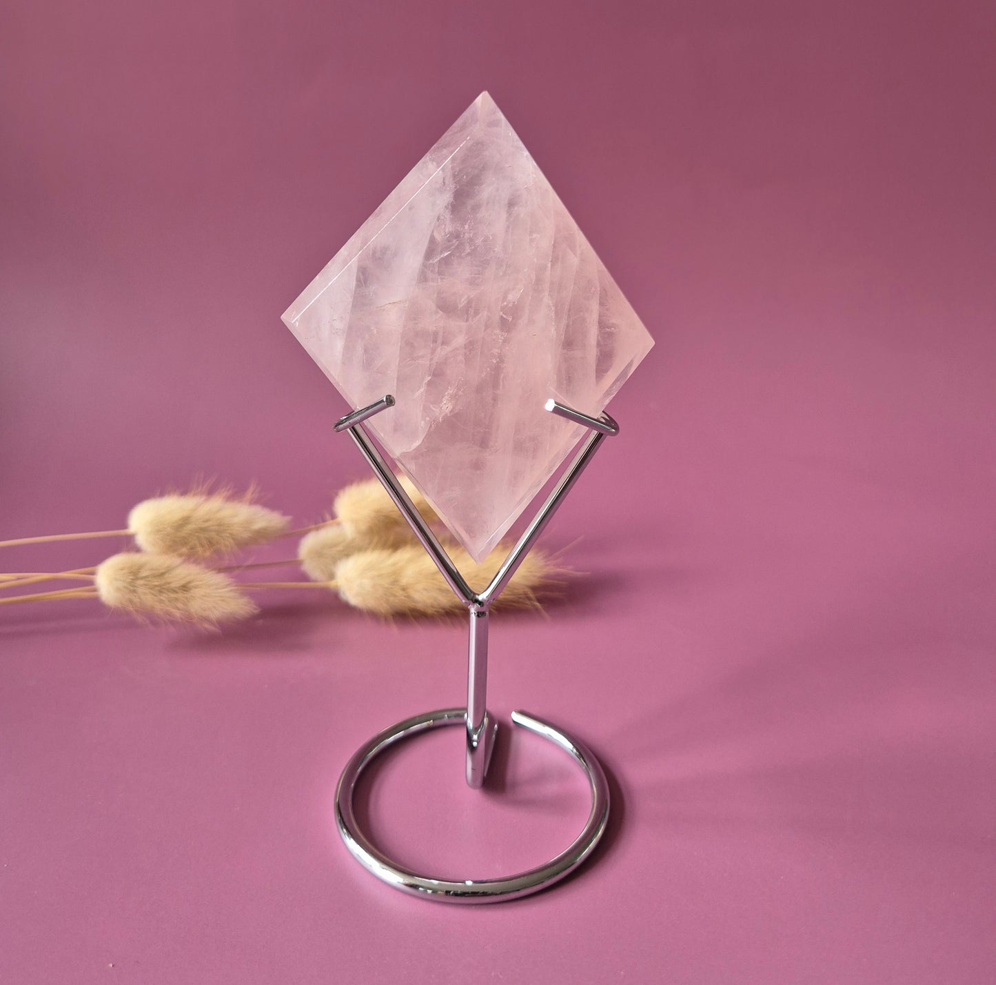 Edelsteen Rozenkwarts Ruit op Standaard