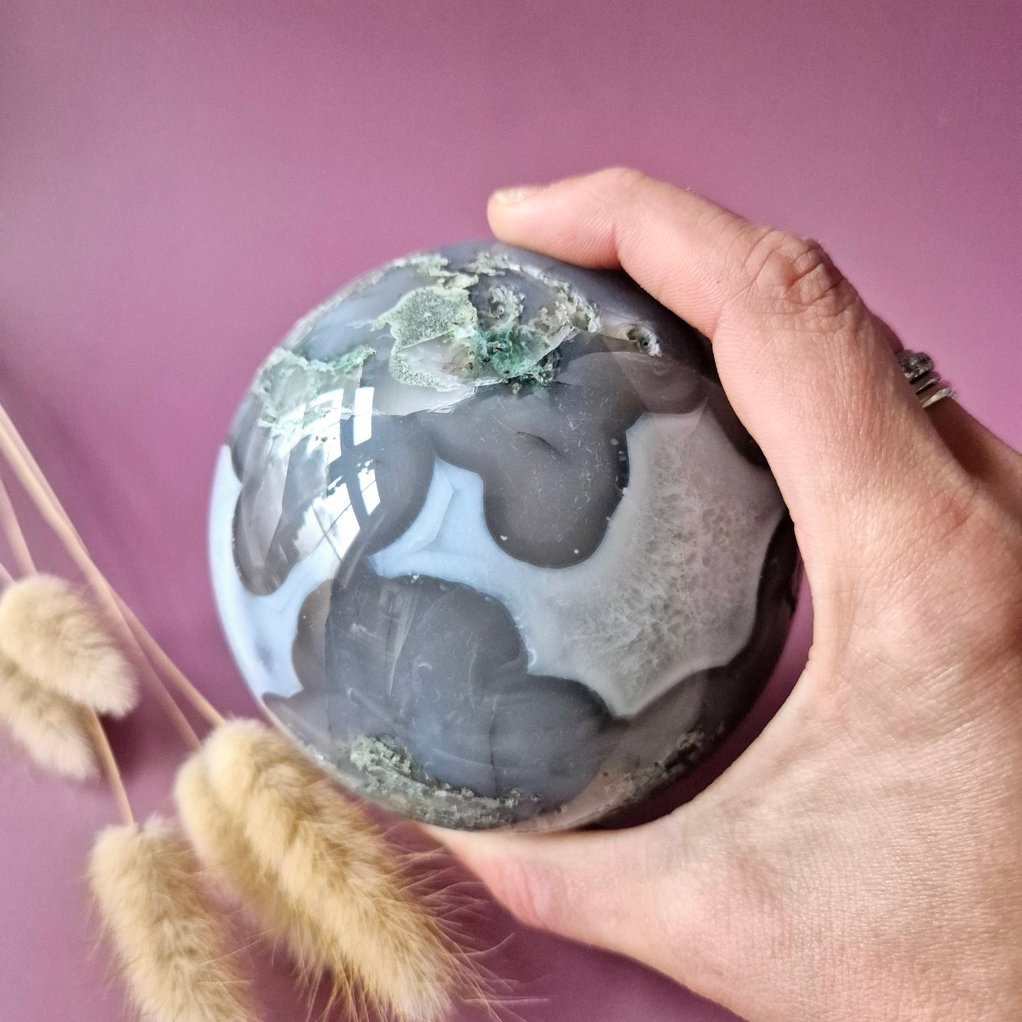 Kristallen Edelsteen Bol Mosagaat Druzy Geode sphere 90mm 1018g