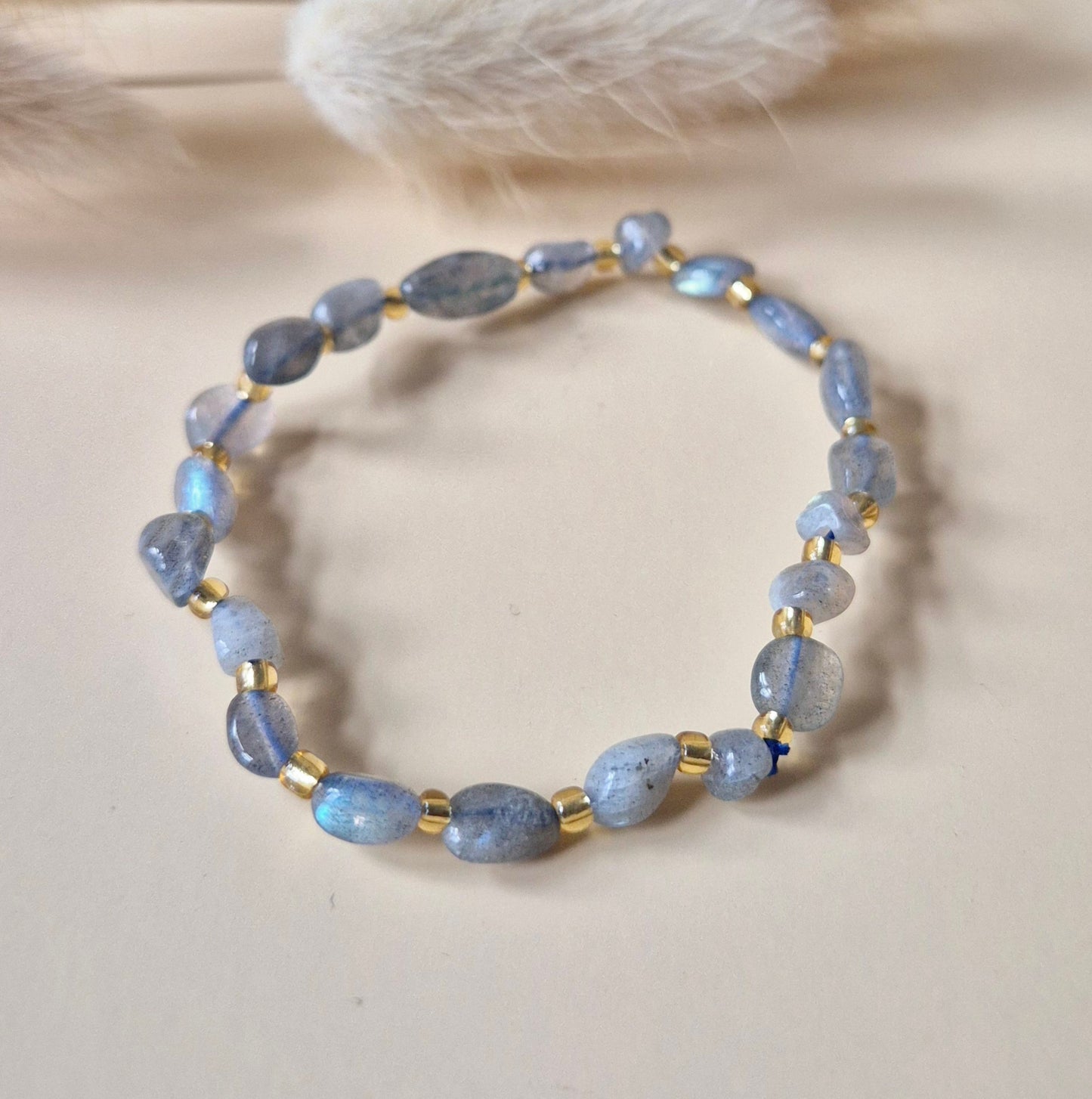 Sunstone Gemstone Chips Bracelet – Joy, Self-Expression & Life Energy