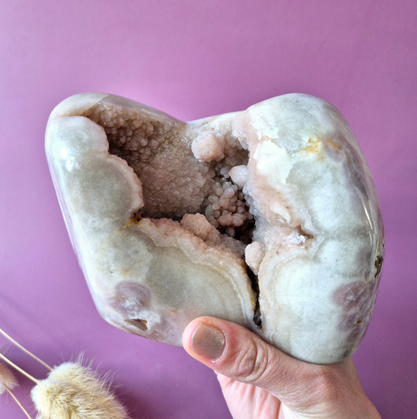 XL Edelsteen Druzy Pink Amethist Geode Freeform van 1666 gram Statement Piece