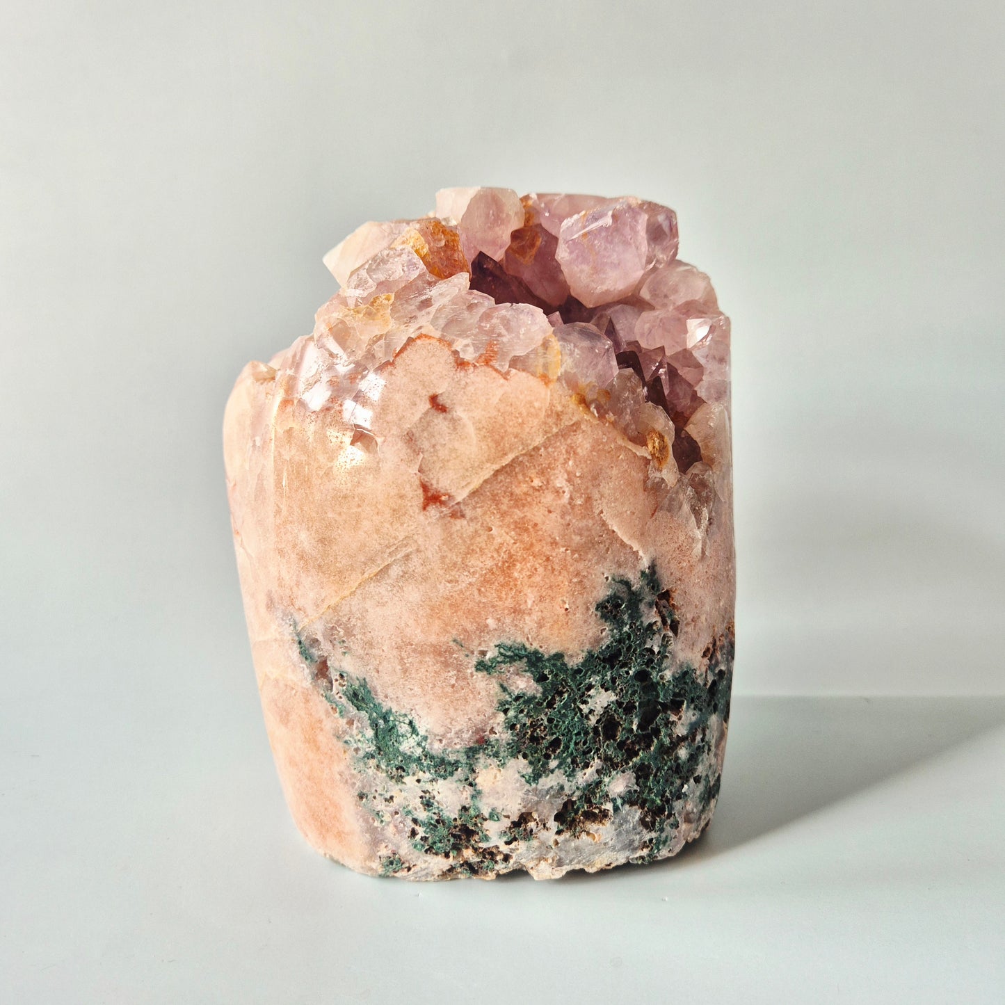 XXL Edelsteen Druzy Pink Amethist Geode Freeform van 2439 gram Statement Piece