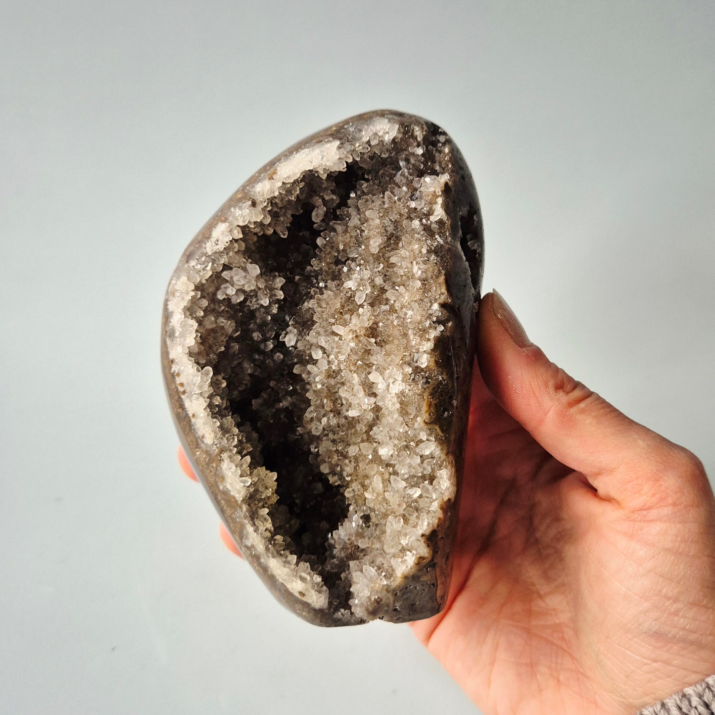 Druzy Agaat uit Uruguay – 541 gram | Natuurlijke Geode Edelsteen