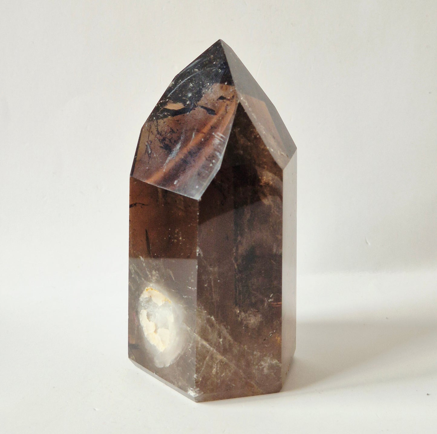 Donkere Rookkwarts Toren 373 gram – Hoge Kwaliteit Smoky Quartz met Diepe Insluitsels