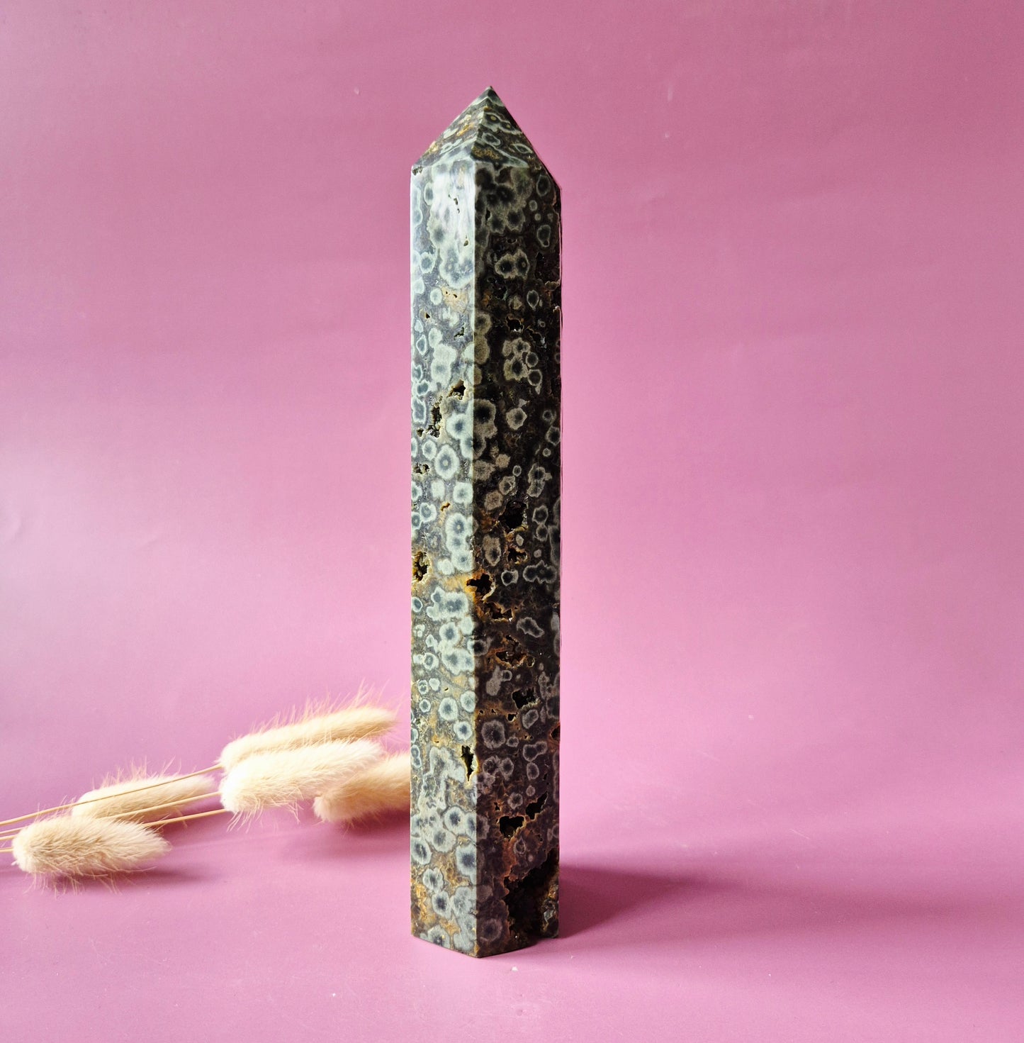 XL Druzy Oceaan Jaspis Edelsteen toren A+ Kwaliteit - Ocean Jasper 784g (22x5cm)