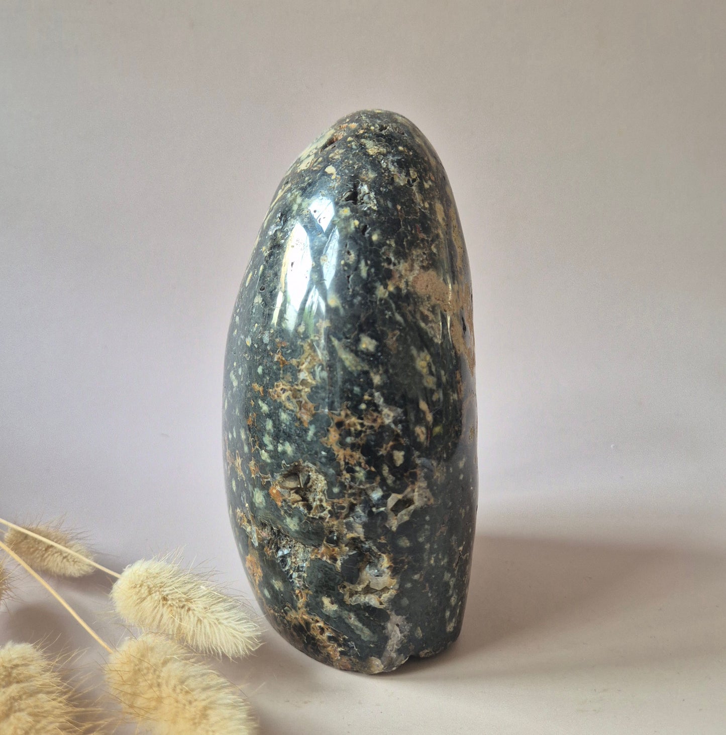 Edelstein Coelestin Handschmeichler (6-8 cm) – Engelfrieden & spirituelle Verbindung Handschmeichler Sorgenstein