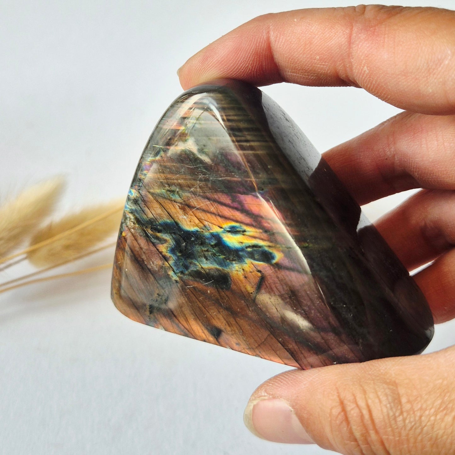Premium Rainbow Labradorite Freeform 165g – High Flash Madagascar Labradoriet – One of a Kind Crystal