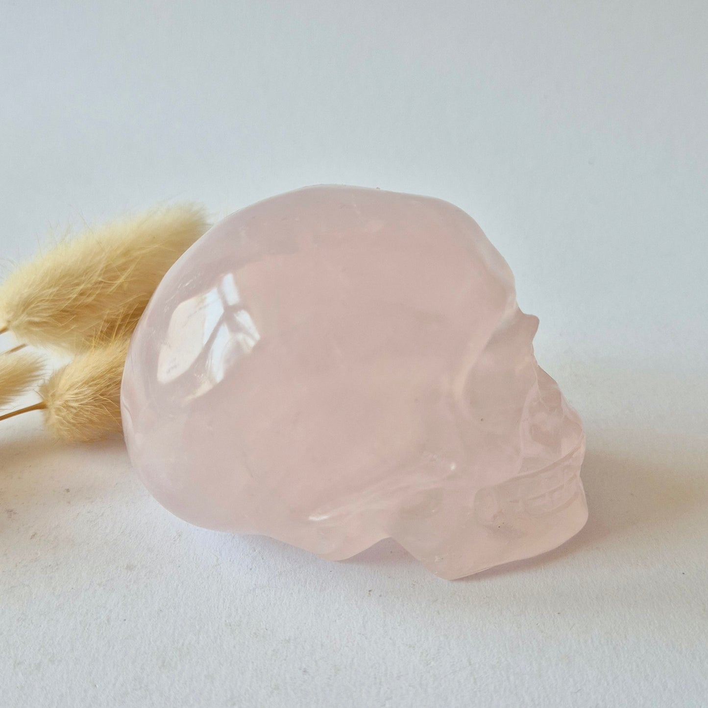 XXL Rozenkwarts Schedel 9cm – Handgesneden Rose Quartz Skull