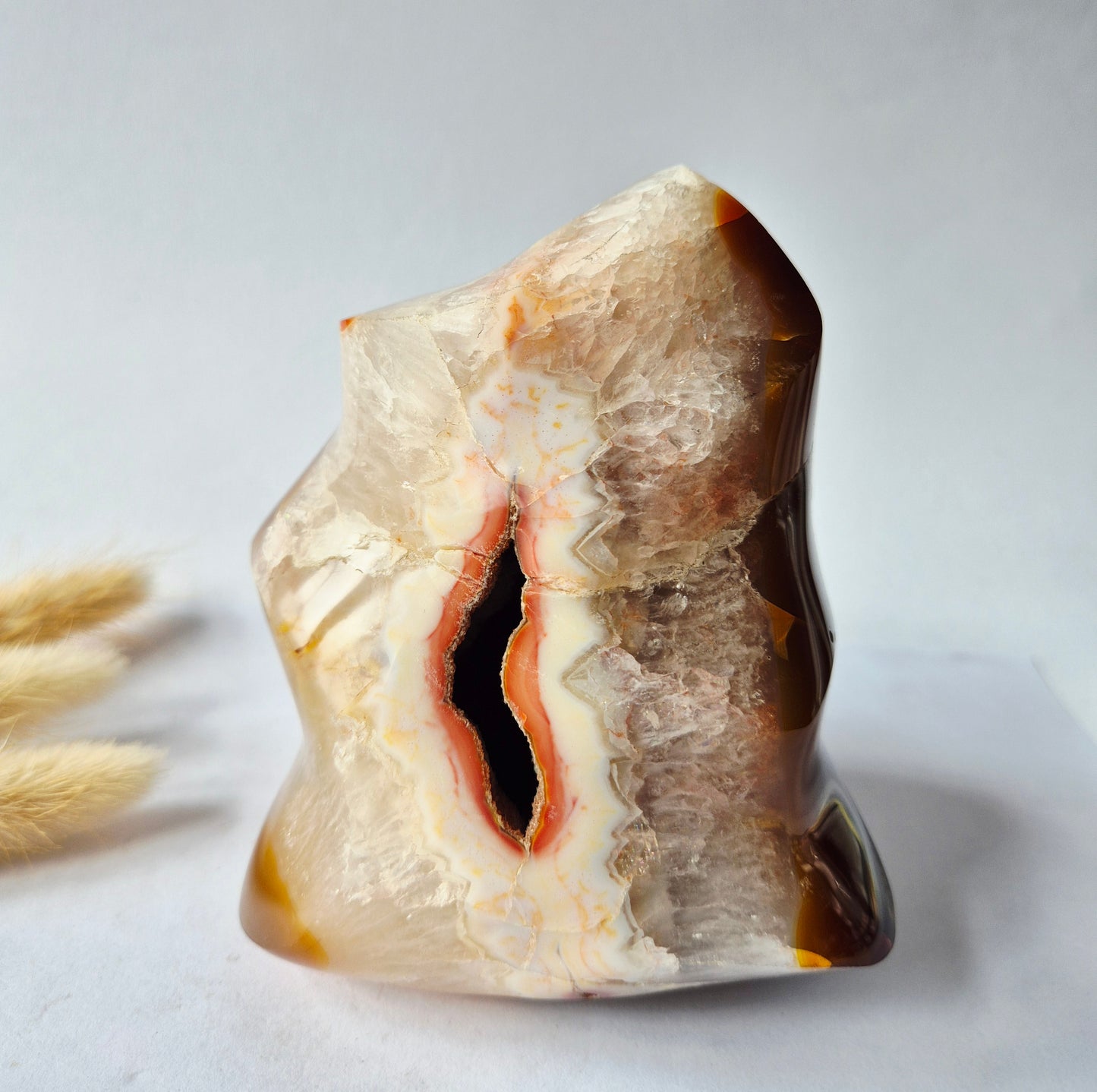 Edelstein Karneol Druzy Herz auf Ständer Nr. 1 124 g – Leidenschaft, Kraft & funkelnde Energie