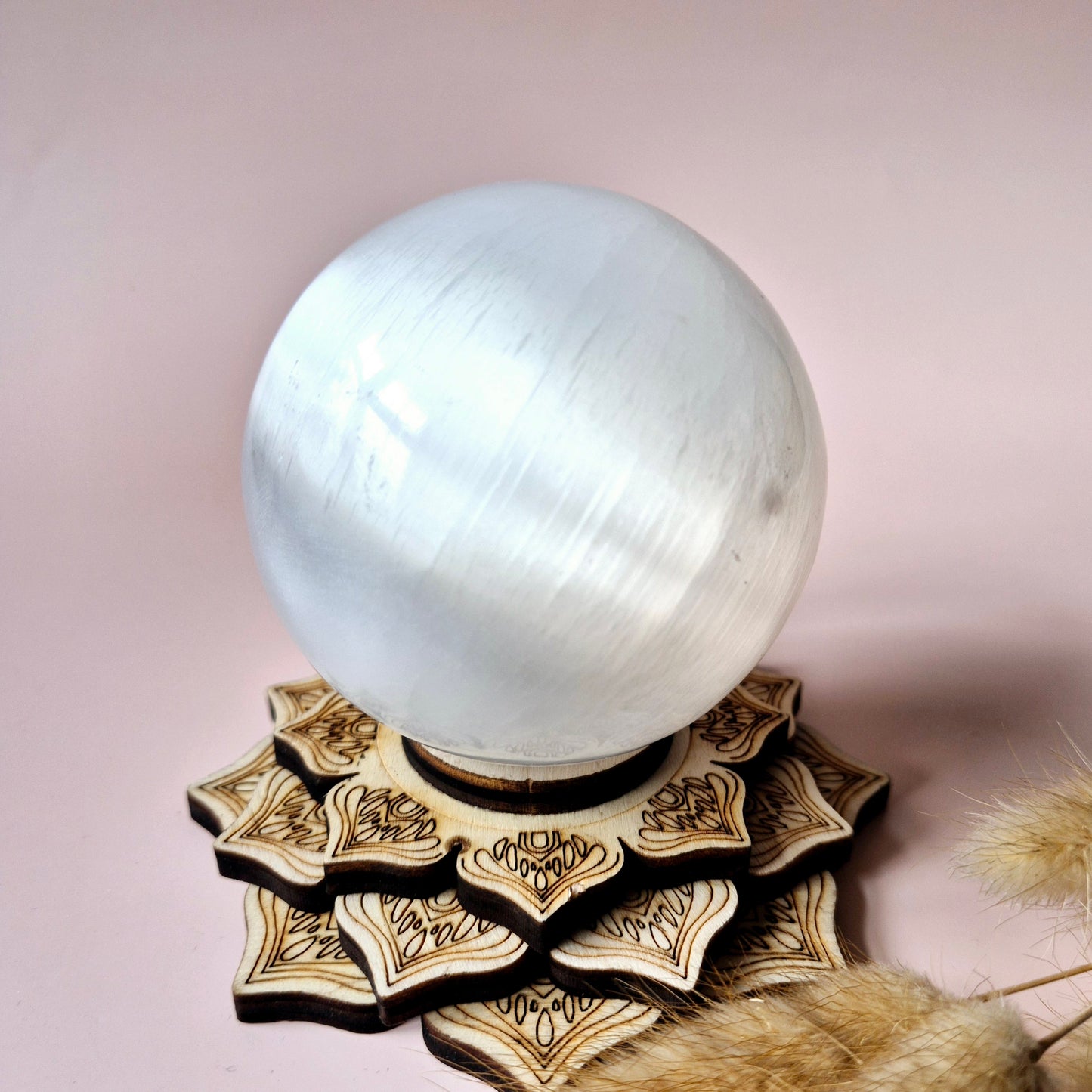 Kristall-Edelstein-Selenit-Kugel 80 mm – Für Frieden, Reinigung und reine Mondmagie