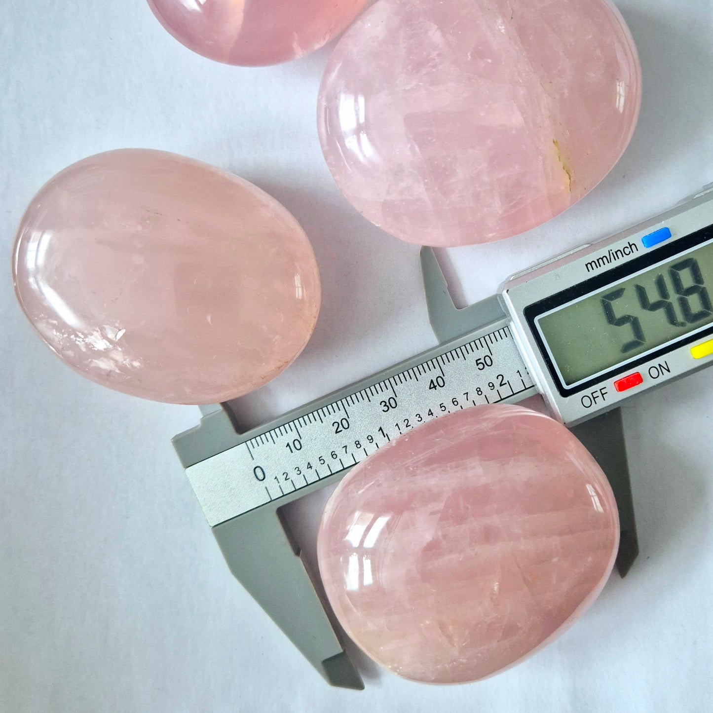 Rozenkwarts Jumbo Trommelsteen / Handsteen