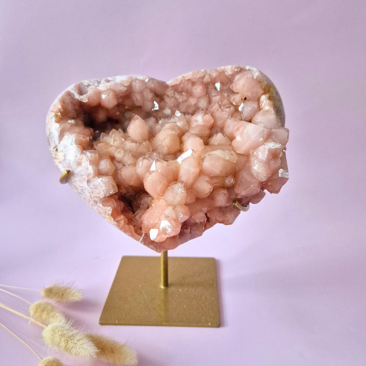Statement Pieces: indrukwekkende kristallen voor verzamelaars en decoratie. Voeg een krachtige blikvanger toe aan je collectie!