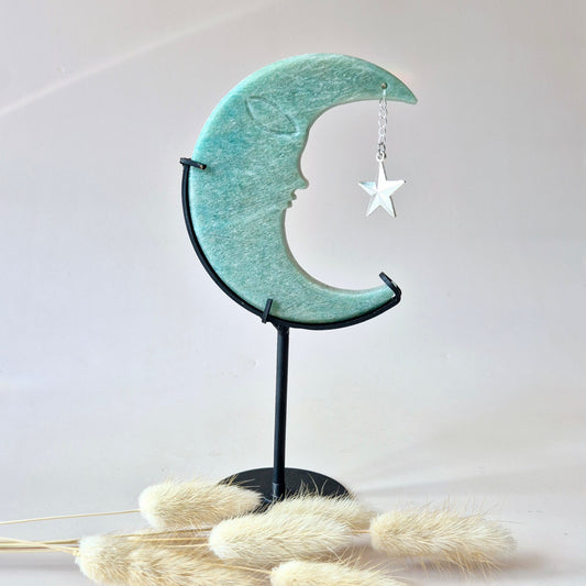 Amazoniet Edelsteen Maan op Standaard – 10 cm