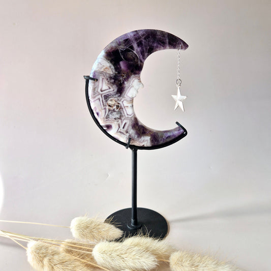 XL Gemstone Moss Agate Moon on Stand (Druzy &amp; Patterns) #158 - 400g 12,7cm