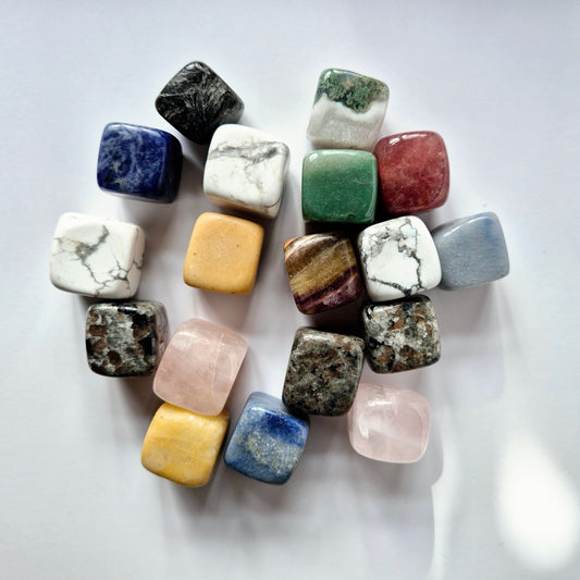 Mixed Crystal Cube – 2-3cm