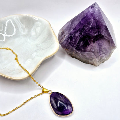 Gold color Amethyst Necklace with 25mm pendant