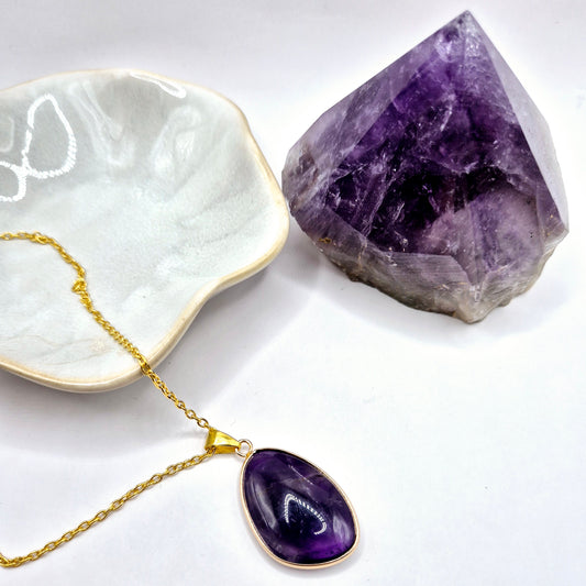 Gold color Amethyst Necklace with 25mm pendant