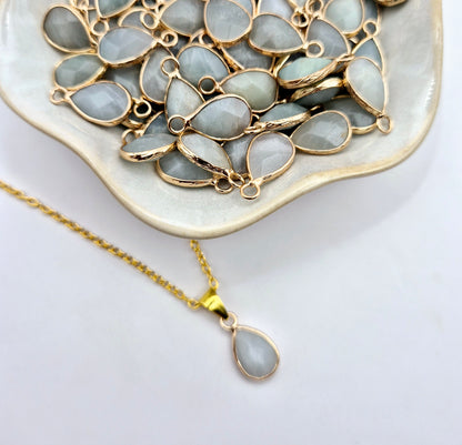 Gold-Colored Necklace with Amazonite Waterdrop Pendant (1cm)