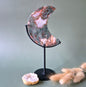 Rode Druzy Mosagaat Maan (10-12 cm) op standaard – #19