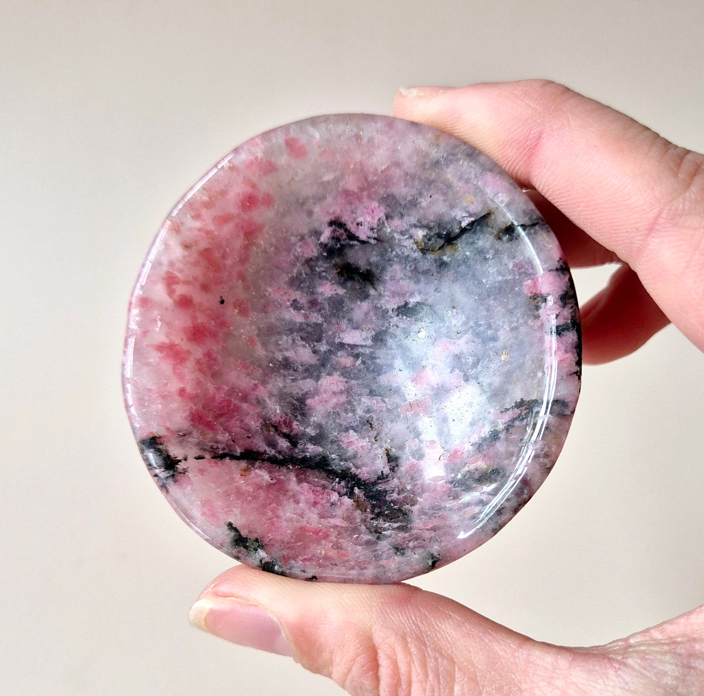 Rhodonite Bowl (6-7 cm) – Love, Self-Confidence &amp; Emotional Healing