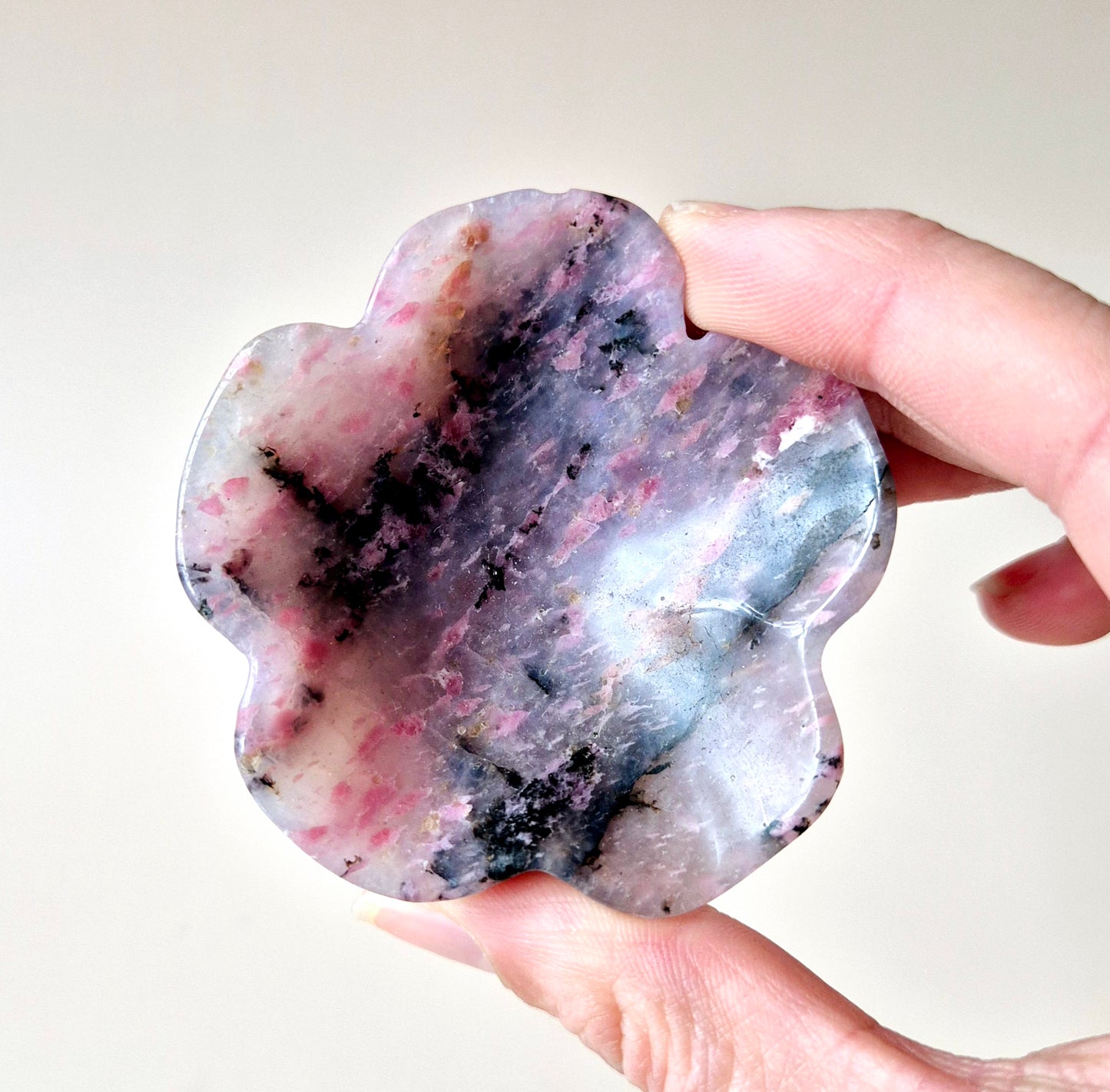 Rhodonite Bowl (6-7 cm) – Love, Self-Confidence &amp; Emotional Healing