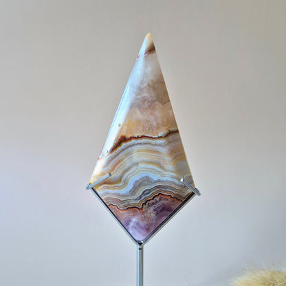Gemstone Amethyst Agate Diamond on Stand – #3 127gram 11.5x6.3cm - Protection, Balance &amp; Spiritual Healing