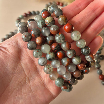 Edelsteen armband met 8mm ronde kralen - Afrikaanse Bloedsteen / African Bloodstone