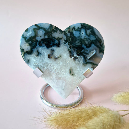 Edelsteen Druzy Mosagaat Hart op Metalen Standaard – #80 138gram
