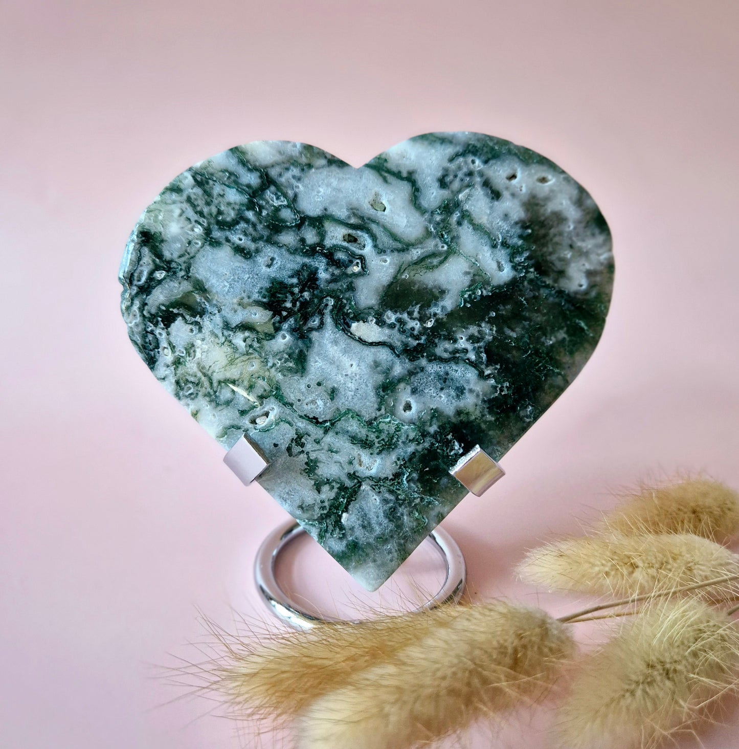Edelsteen Druzy Mosagaat Hart op Metalen Standaard – #93 230gram