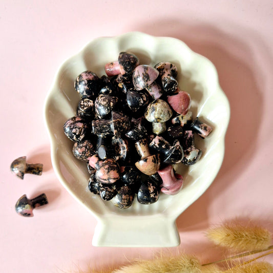 Mini Edelsteen Paddenstoel – Rhodochrosiet (2 cm) Mushroom Mushie