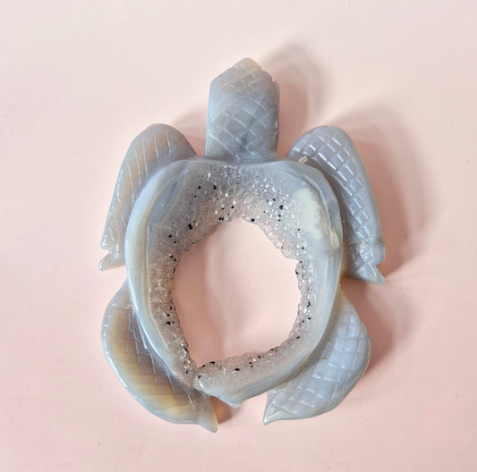 Gemstone Gray Druzy Agate Dragon Skull 247 grams – Power, Protection &amp; Spiritual Healing