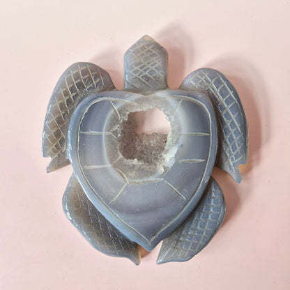 Gemstone Gray Druzy Agate Dragon Skull 247 grams – Power, Protection &amp; Spiritual Healing