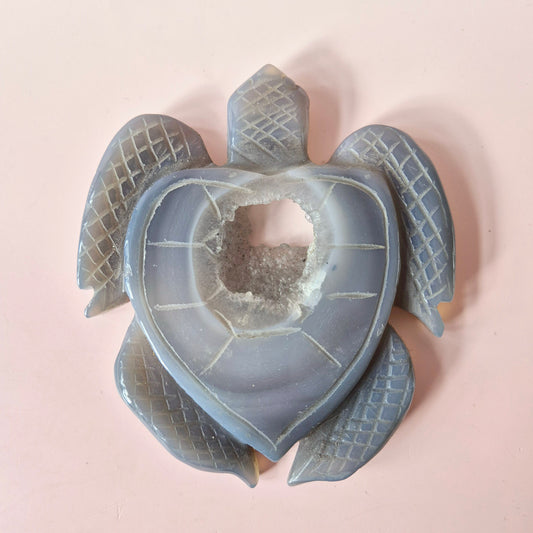 Gemstone Gray Druzy Agate Dragon Skull 247 grams – Power, Protection &amp; Spiritual Healing
