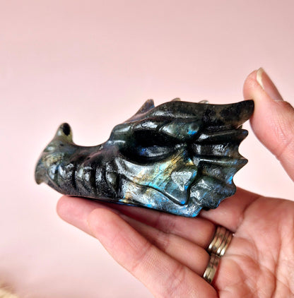 XL UV Reactive Agate Dragon Skull (13 x 6 x 7.5 cm | 537 g) – #2 Mystical Protection &amp; Transformation