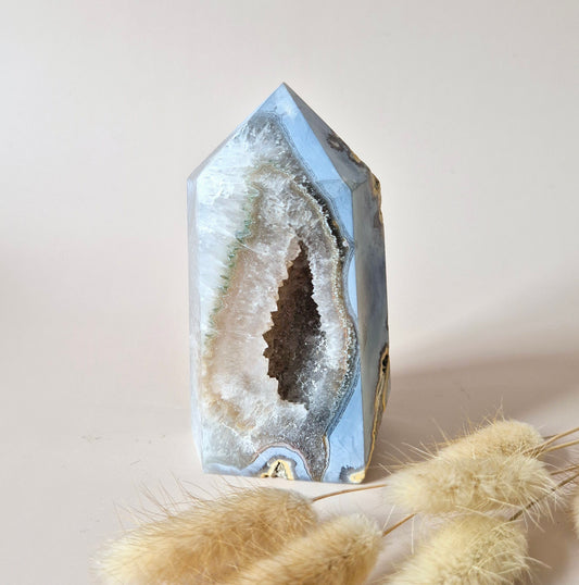 Flashy Labradorite Gemstone Tower - 8-10 cm High