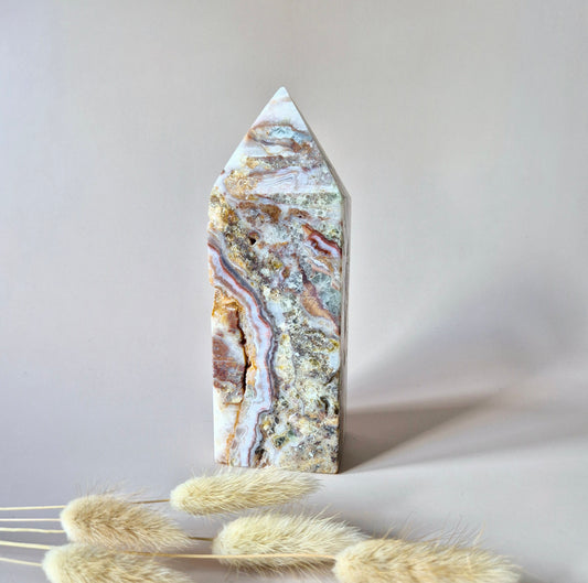Edelsteen Crazy Agate Toren XXL – 1kg – Aards, Beschermend & Spectaculair Getekend