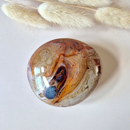 Sardonyx Palmsteen – Krachtige gepolijste steen voor balans en zelfvertrouwen (5–10 cm)