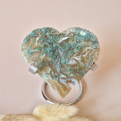 Edelsteen Druzy Mosagaat Hart op Metalen Standaard – #114 153gram