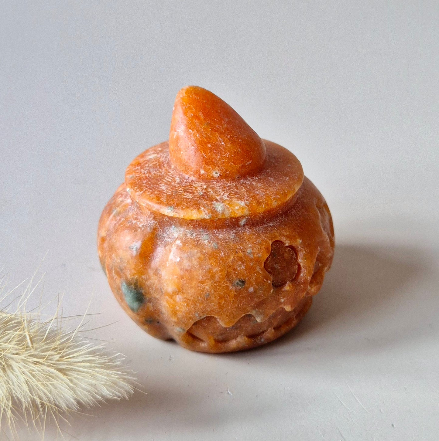 Edelsteen Halloween Oranje Calciet Pompoen – Jack-o’-Lantern Carving