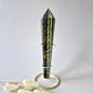 XL Edelsteen Blauwe Tijgeroog Scepter op Standaard – 22 cm 400gr Power & Protectie (Valkenoog)