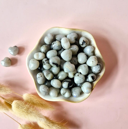 Mini Edelsteen Hartje Zaksteen – Labradoriet (1,5 cm) voor crystal confetti