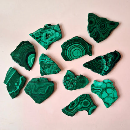 Gemstone Chrysocolla/Malachite Slab 600 g (14 x 13 cm) – Statement Piece with Spiritual Depth